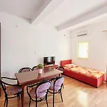 I Sobe Sagarjelo Casa de hóspedes 3*