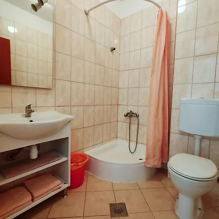 بيت ضيافة I Sobe Sagarjelo 3*