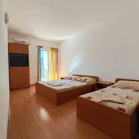I Sobe Sagarjelo بيت ضيافة