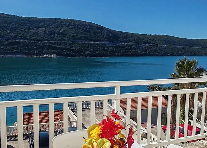 I Sobe Sagarjelo Neum